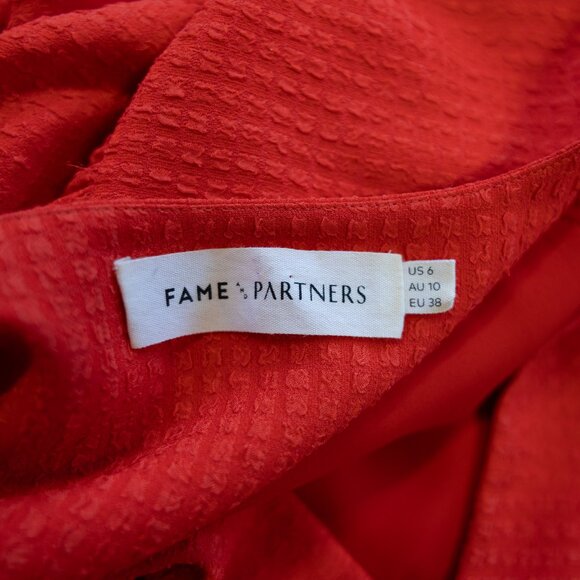 Fame and Partners Red Textured Maxi Dress – Size 6 – 1930s-Inspired Glam… - Picture 16 of 17